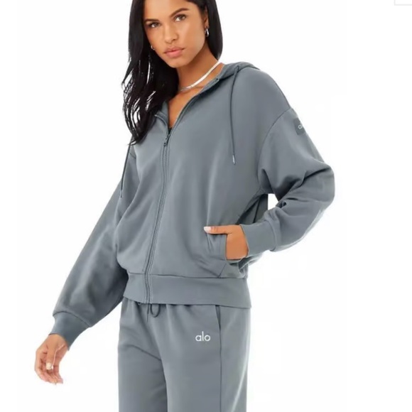 ALO Yoga Tops - ALO Yoga Women's Slate Blue Zip-Up Hoodie